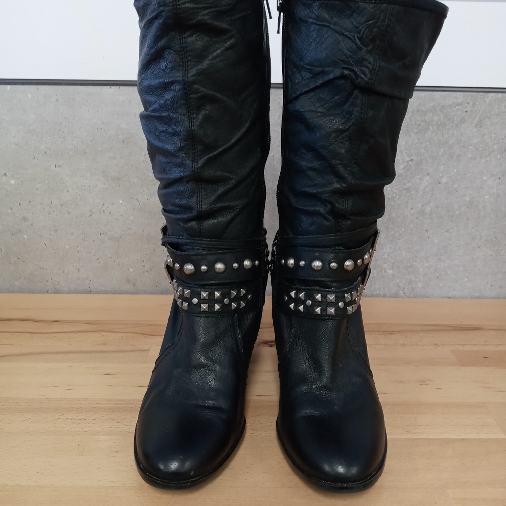 Kelly & Katie leather biker boots